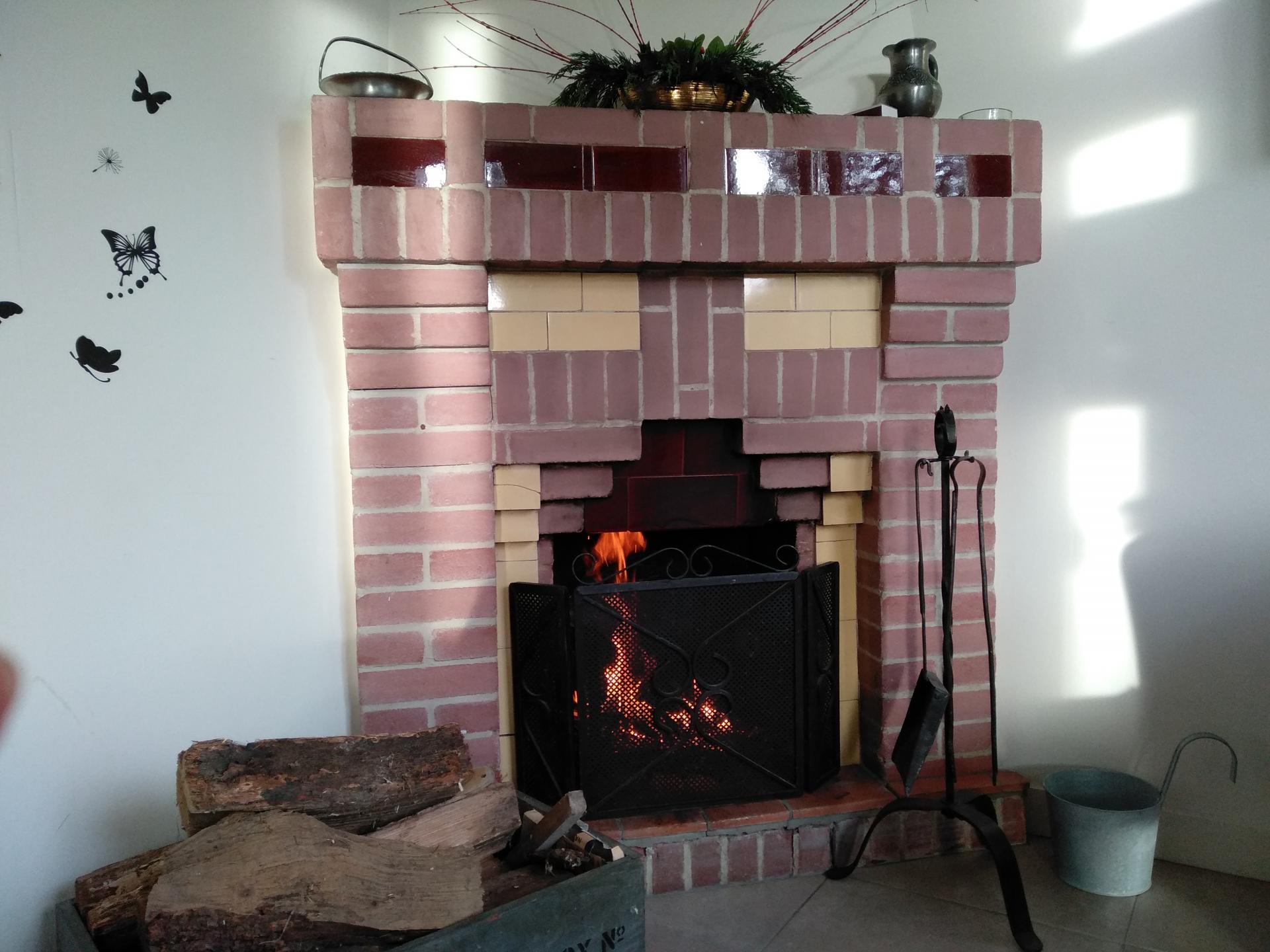 qoui de plus chaleureux qu'un feu de cheminée ...